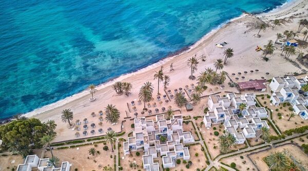 Lire la suite à propos de l’article Djerba, la perle de la Méditerranée : un paradis à découvrir